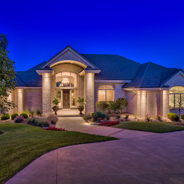Stunning Lakefront Home - Newport Landing