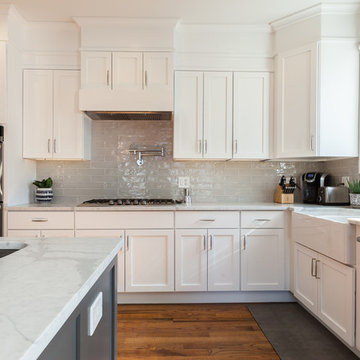 Kitchen Chantilly Lace Refinish and Reface in Elmhurst, Illinois