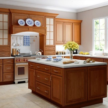 Toffee Glazed 10x10 Kitchen