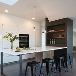 LEICHT CABINETS - Kitchen Cabinetry