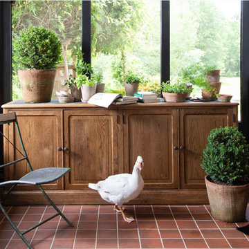 Woodbridge Furniture, Authorized Dealer
