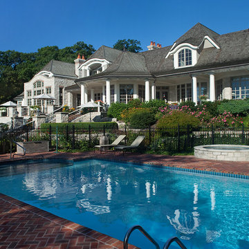 Bayside - Traditional Lakeside Estate