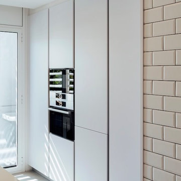 Cocina con columna tecnica
