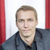 Jonathan Girouard's photo