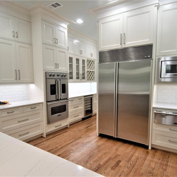 Auden - Expansive kitchen remodel with architectural detail
