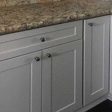 Coastal Shaker White