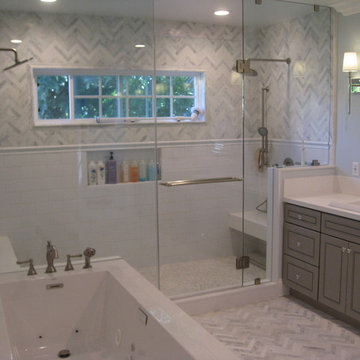 Upstairs Bathroom and Stairwell