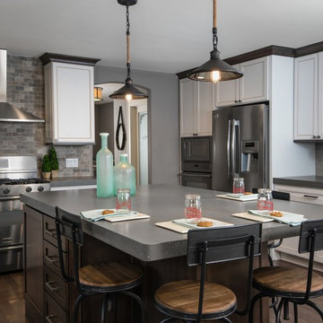Troy Lighting Brooklyn Mini 1 Light Pendant in Brooklyn Bronze