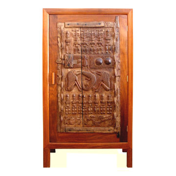 armoire avec portes ethniques d'Afrique