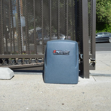 Automatic Sliding Gate w/ Phone System