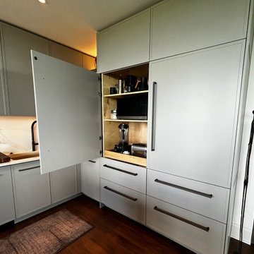 Minimalist Marble Kitchen
