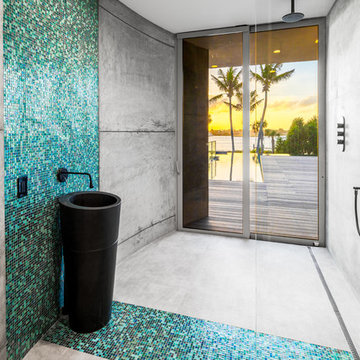 609 South Beach- Pool Bathroom