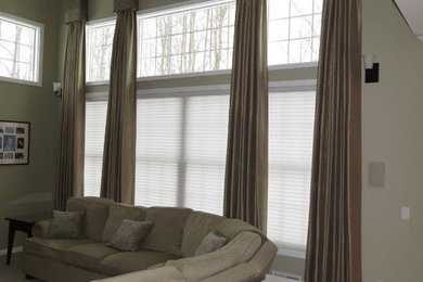 Inspiration for a timeless family room remodel in New York