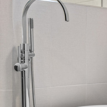 Luxury Bathroom with Natural & Modern Elements