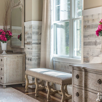 Pop of Fuchsia Dining Room