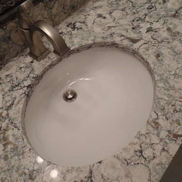 Sandpoint Jack & Jill Bathroom