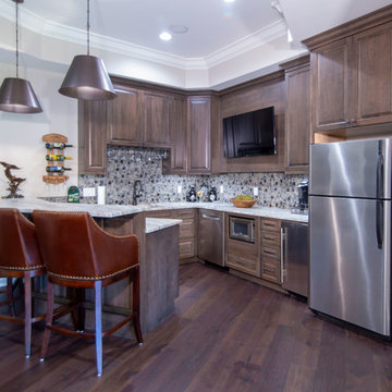 Basement kitchen - Cabinets by Dura Supreme