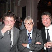 Damian Rowe's photo