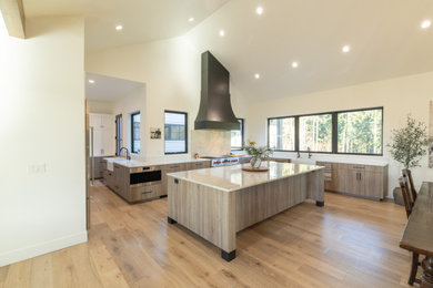 Inspiration for a kitchen remodel in Portland