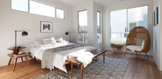 Modern Bedroom by Madison Modern Home