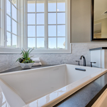 SummerHill Homes Bathrooms: Harvest Court Residence 2 Master Bathroom