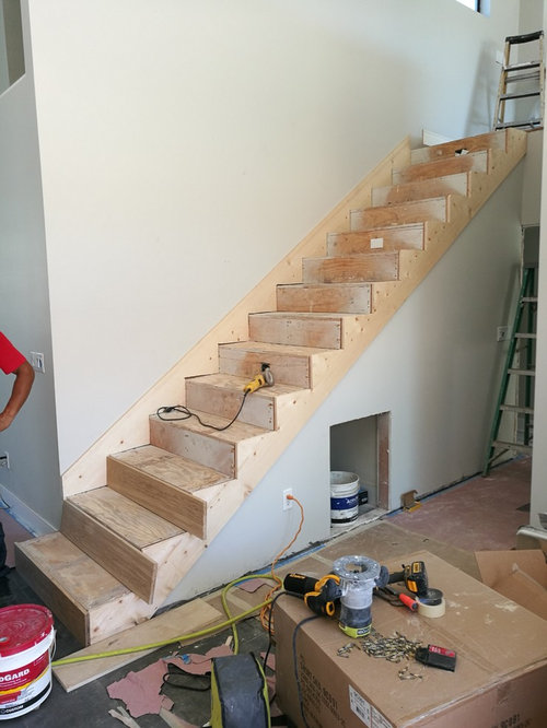 advice on how to finish bottom step of stairs