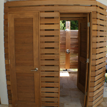 Cedar / Teak Outdoor Shower