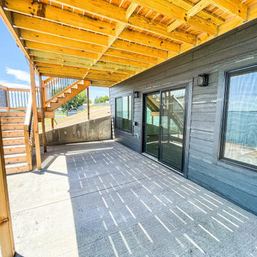 Lake Poinsett Spec House