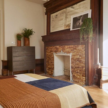 Harlem Brownstone - Bedroom