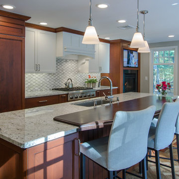 Gorgeous Two toned kitchen in Lincoln MA