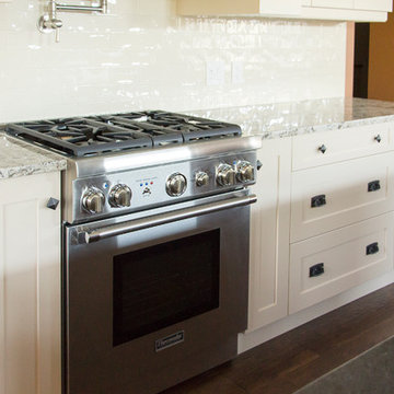 Sydenham Cozy Country Kitchen
