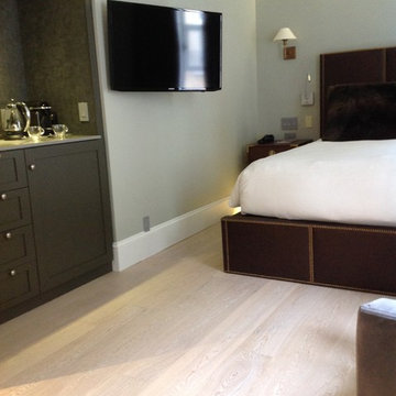 Chelsea Cream Hardwood Flooring - Bedroom