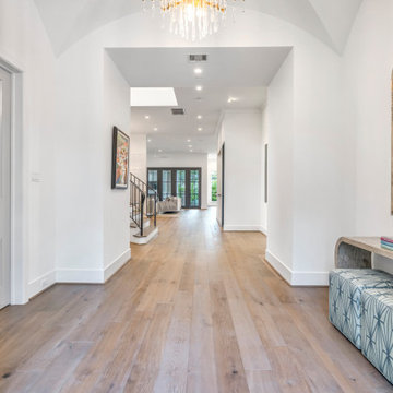Bellaire Luxe Contemporary