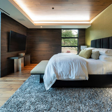 Bighorn Palm Desert luxury home modern resort style guest bedroom