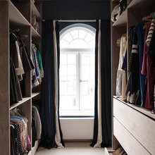 Walk in wardrobe