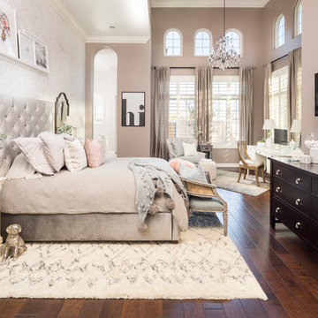 Cozy Luxe Bedroom Suite