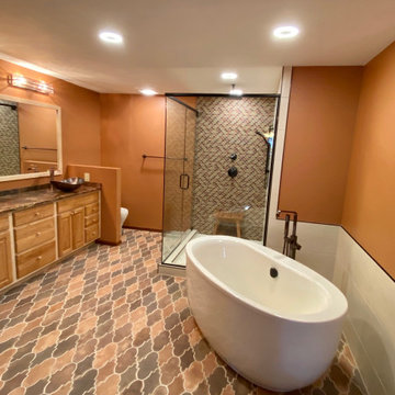 Ensuite Bathroomb