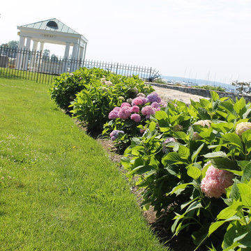 sea wall garden