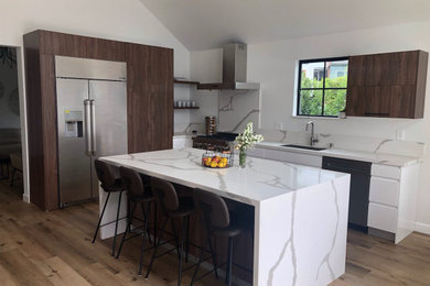 Example of a kitchen design in Other