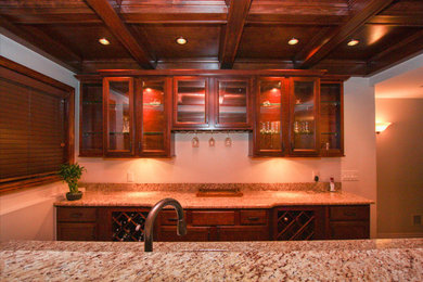 Elegant basement photo in Detroit