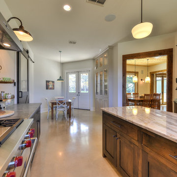 Modern Simplicity on an private ranch