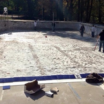 Fully renovated main pool and wading pool