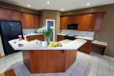 COMPLETE MAKEOVER 2 (INTERIOR, EXTERIOR, CABINETS)