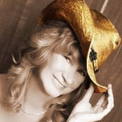 Stephanie Alyce's photo