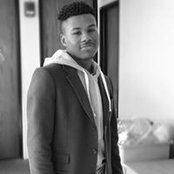 Marcus Robinson's photo