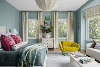 Example of a transitional bedroom design in San Francisco