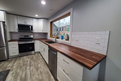 Kitchen - kitchen idea in Seattle