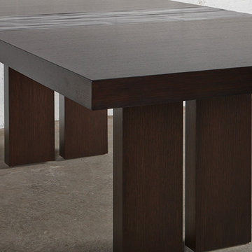 PENELOPE DINING TABLE