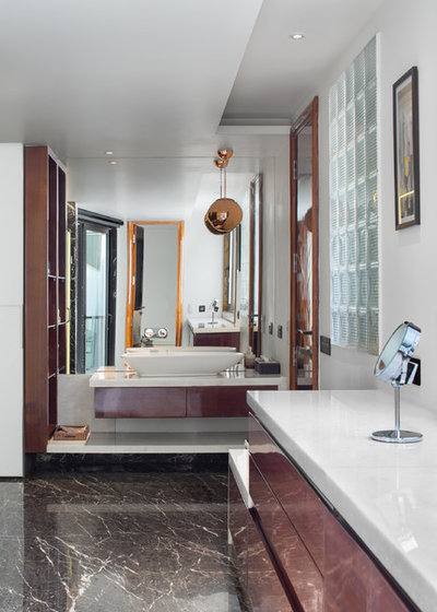 Contemporary Bathroom by Anagram Architects