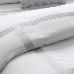 Quartette Pearl Grey/White Sateen - Duvet Covers And Duvet Sets